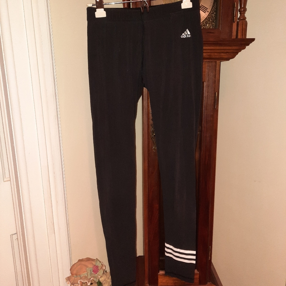 Adidas leggings